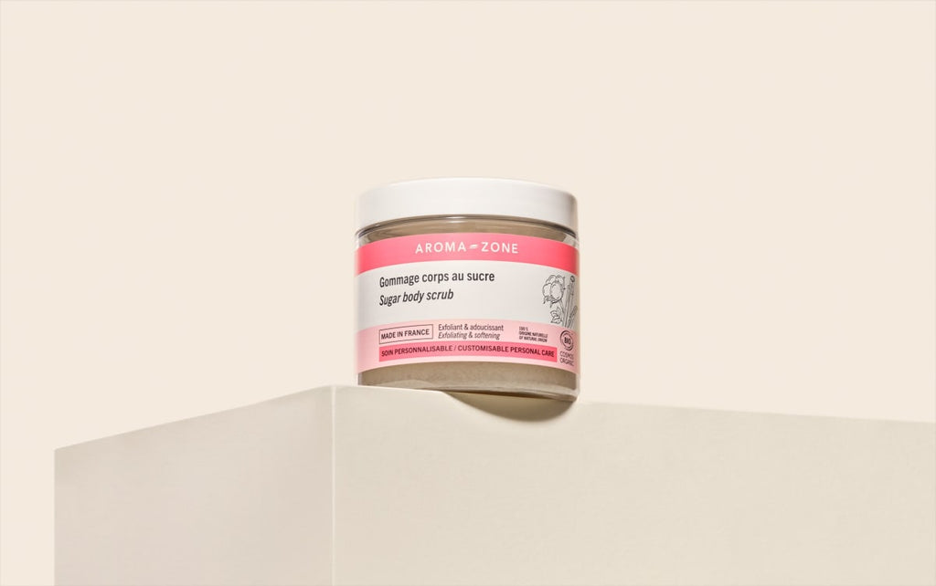 Exfoliating and softening organic sugar body scrub
